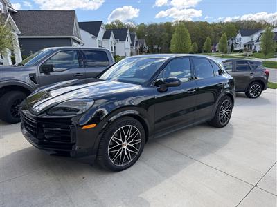 2026 Porsche Cayenne lease in Jenison,MI