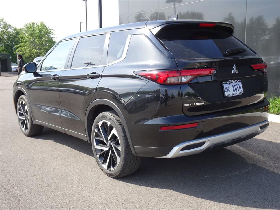 2024 Mitsubishi Outlander for sale in Cincinnati, Ohio