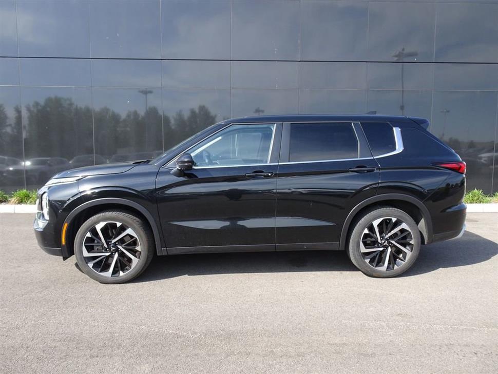 2024 Mitsubishi Outlander for sale in Cincinnati, Ohio