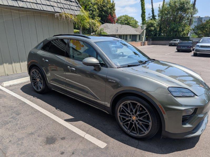 2024 Porsche Macan EV for sale in Reseda, California
