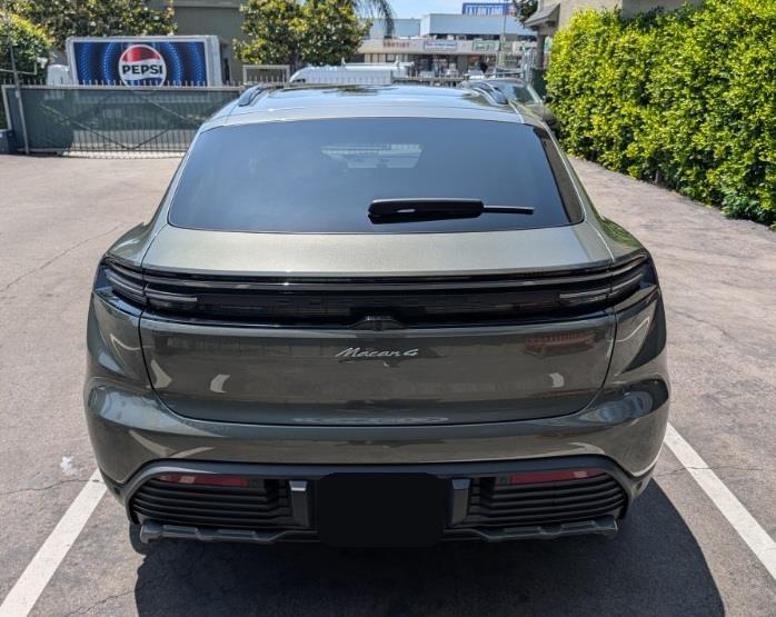 2024 Porsche Macan EV for sale in Reseda, California