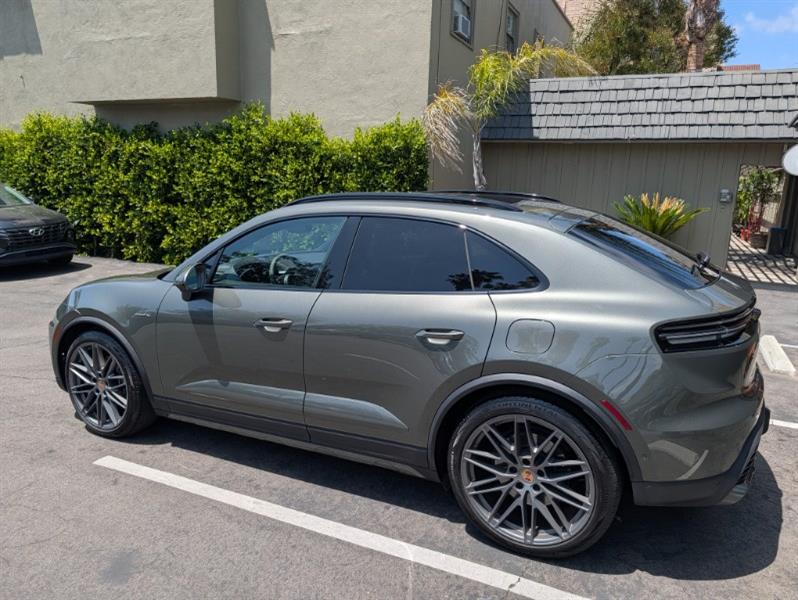 2024 Porsche Macan EV for sale in Reseda, California