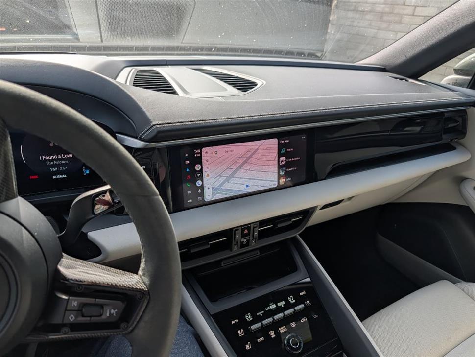 2024 Porsche Macan EV for sale in Reseda, California