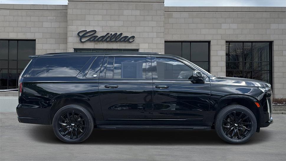 2023 Cadillac Escalade ESV for sale in Cincinnati, Ohio