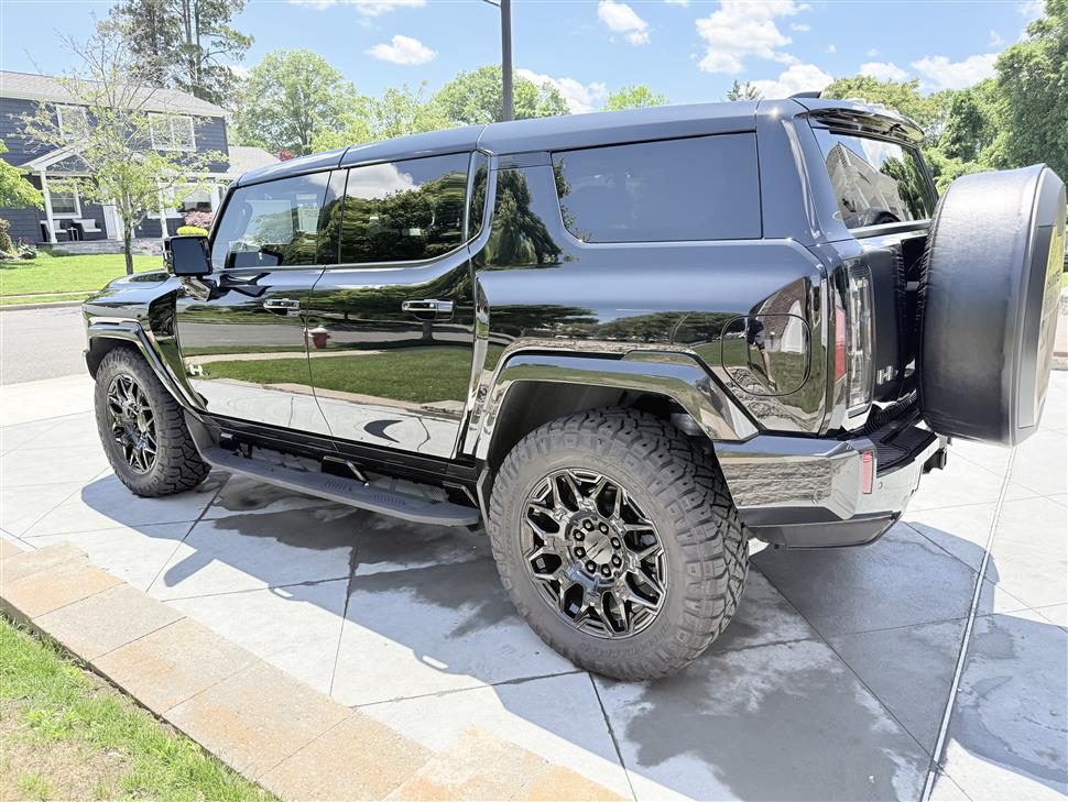 2025 GMC Hummer EV for sale in Plainview, New York