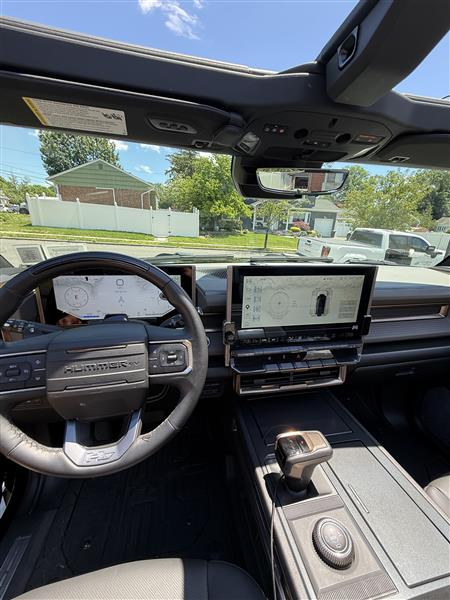 2025 GMC Hummer EV for sale in Plainview, New York