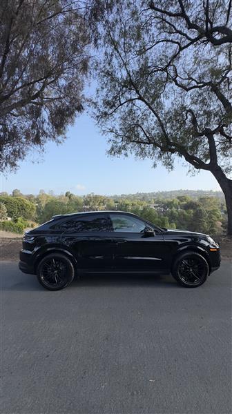 2024 Porsche Cayenne Coupe for sale in Palos Verdes, California