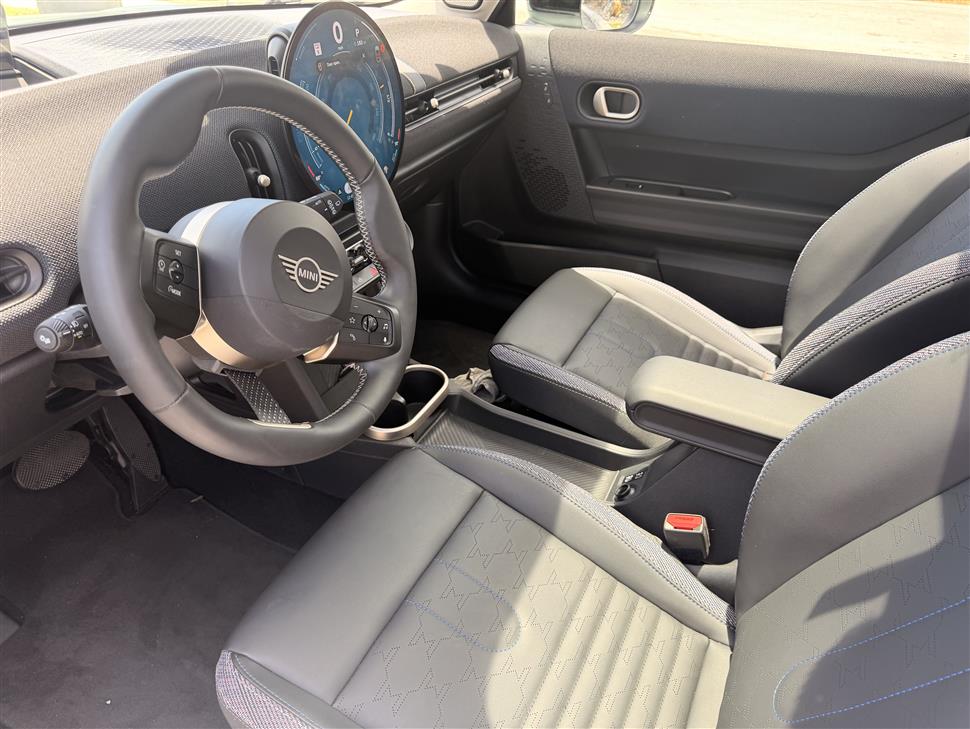 2025 MINI Hardtop 2 Door for sale in Mimi, Florida
