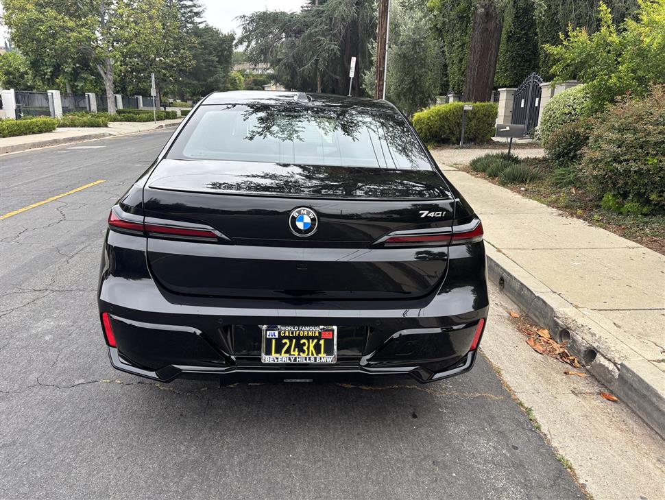 2025 BMW 7 Series for sale in Encino, California