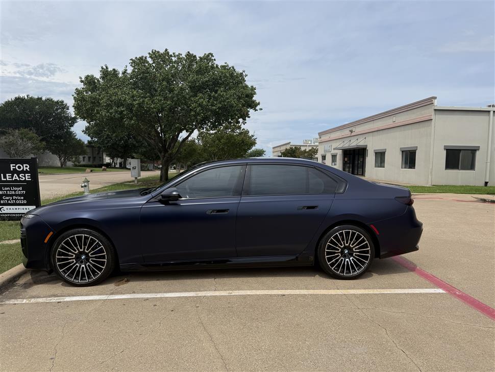 2025 BMW i7 for sale in Roanoke, Texas