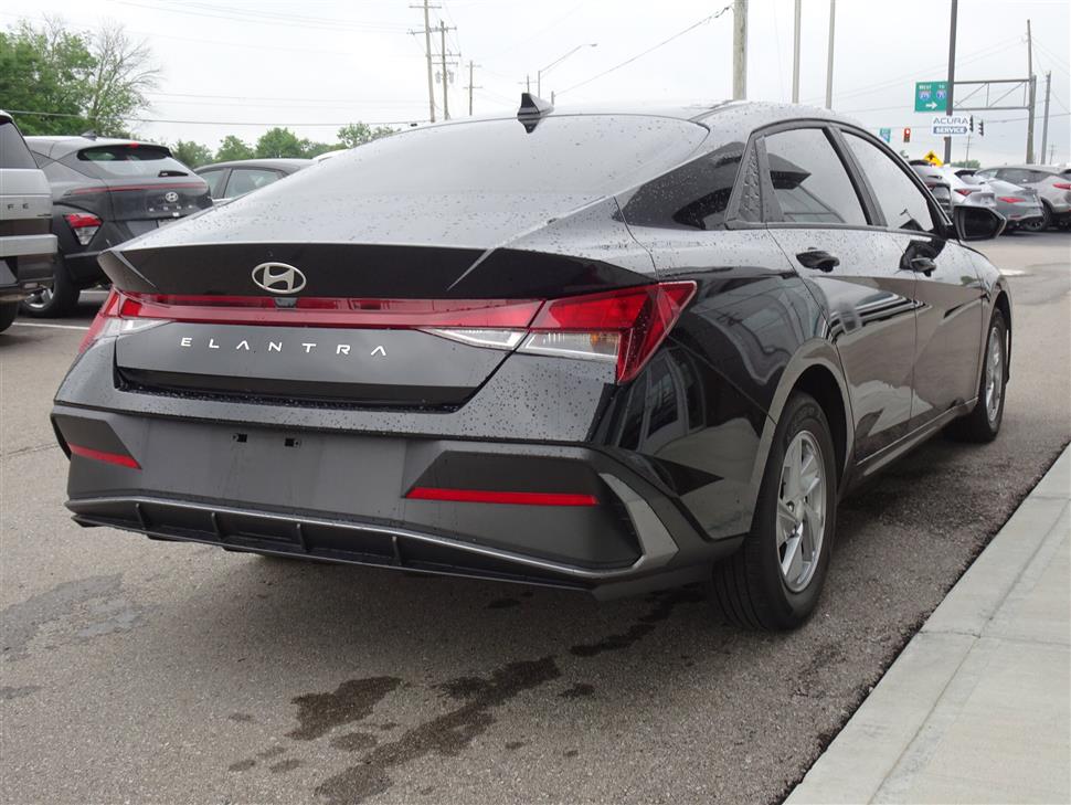 2024 Hyundai Elantra for sale in Cincinnati, Ohio