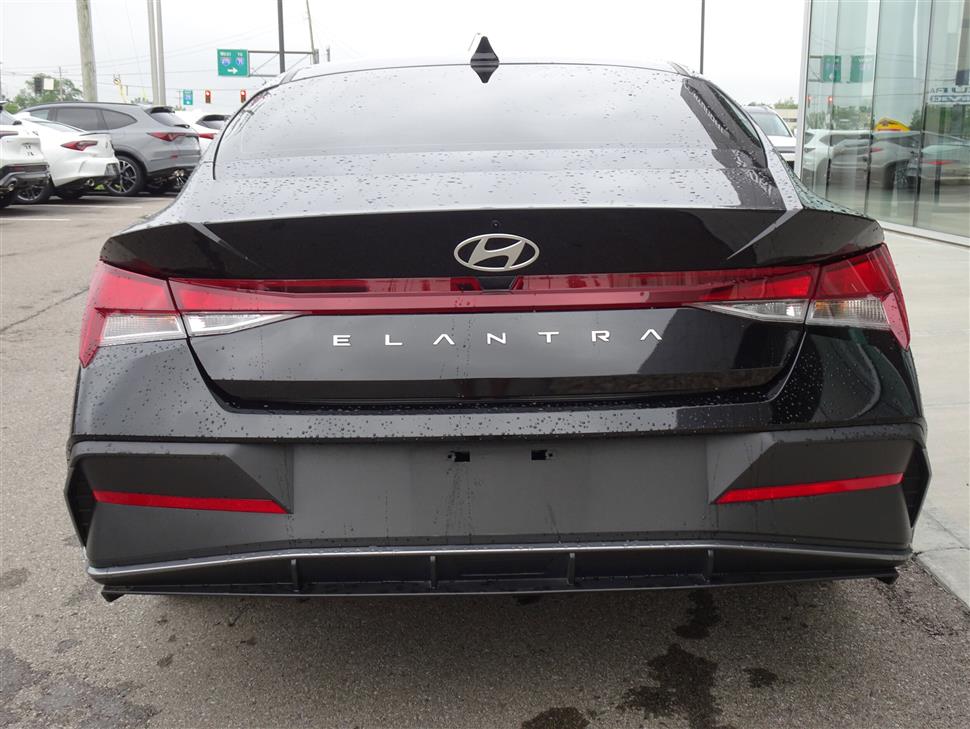 2024 Hyundai Elantra for sale in Cincinnati, Ohio