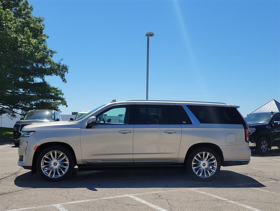 2021 Cadillac Escalade ESV for sale in Cincinnati, Ohio