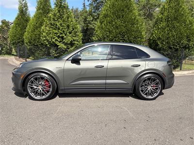 2025 Porsche Macan EV lease in Camas,WA