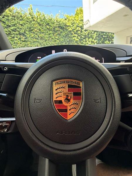 2025 Porsche Macan EV for sale in Studio City, California
