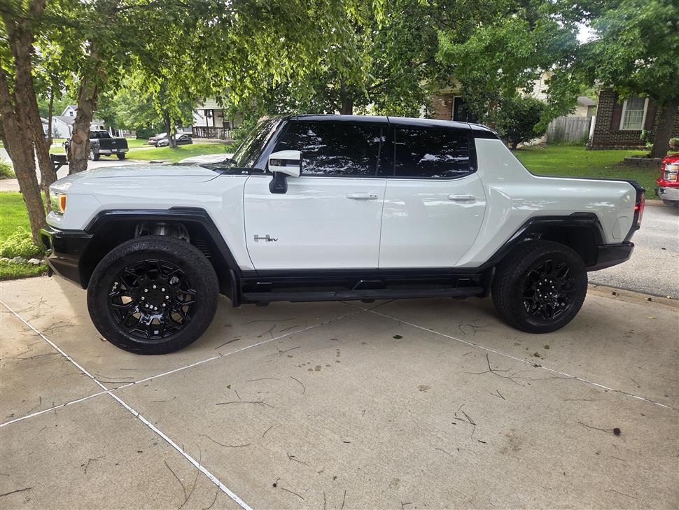 2025 GMC Hummer EV for sale in St Peters, Missouri