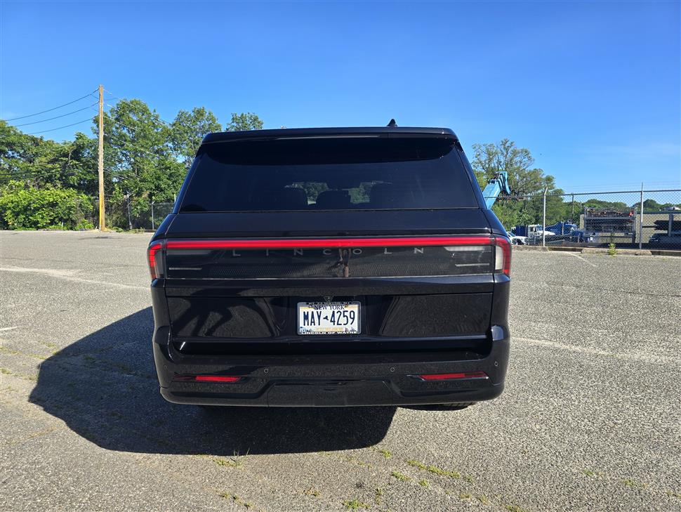 2025 Lincoln Navigator for sale in MELVILLE, New York