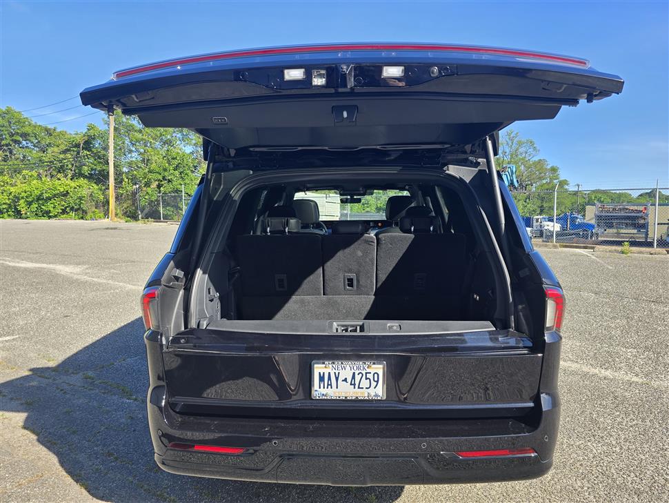2025 Lincoln Navigator for sale in MELVILLE, New York