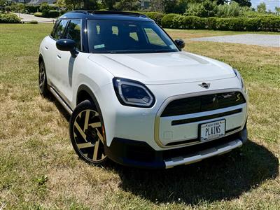 2025 MINI Countryman SE ALL4 lease in Huntington,NY