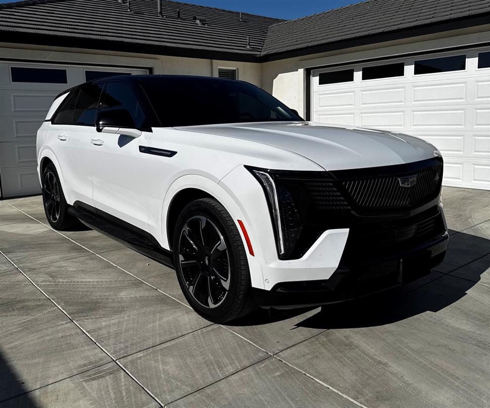 2025 Cadillac Escalade IQ for sale in Tehachapi, California