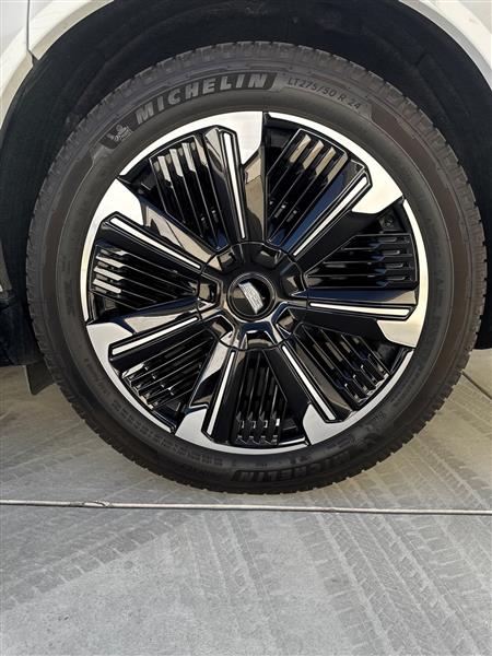 2025 Cadillac Escalade IQ for sale in Tehachapi, California