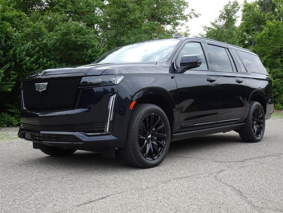 2023 Cadillac Escalade ESV for sale in Cincinnati, Ohio