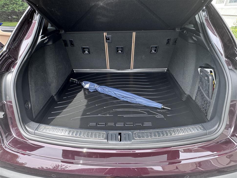 2024 Porsche Macan for sale in Patomac, Maryland