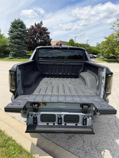 2025 GMC Hummer EV for sale in Lake Forest, Illinois