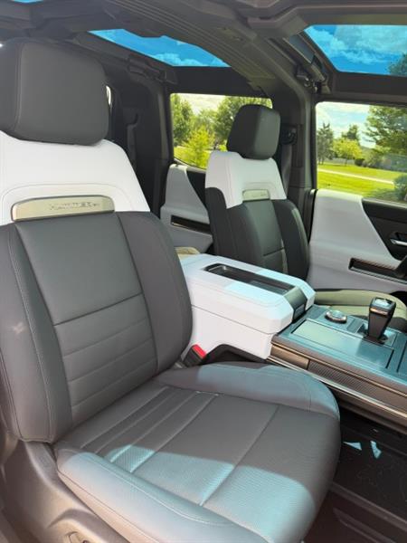 2025 GMC Hummer EV for sale in Lake Forest, Illinois