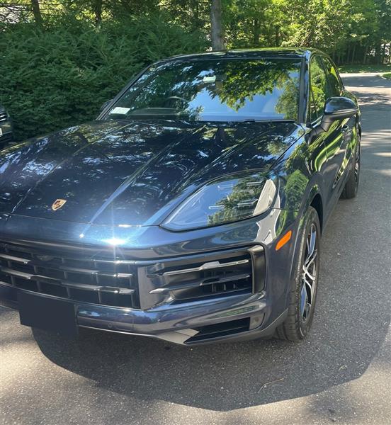 2024 Porsche Cayenne for sale in Glen cove, New York