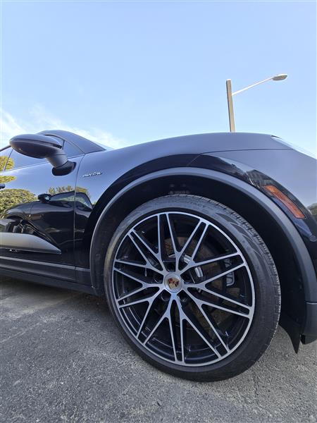 2025 Porsche Macan EV for sale in Heinsport, New Jersey