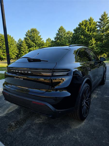 2025 Porsche Macan EV for sale in Heinsport, New Jersey