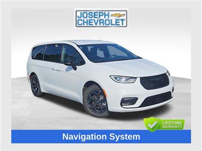 2024 Chrysler Pacifica Hybrid for sale in Cincinnati,OH