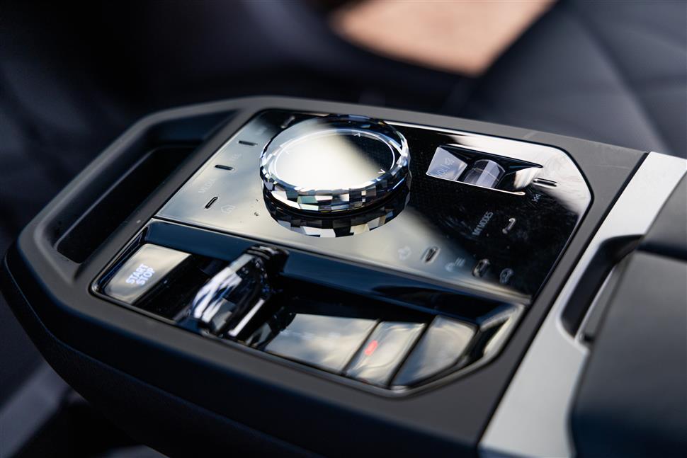 2025 BMW iX for sale in Sun City West, Arizona