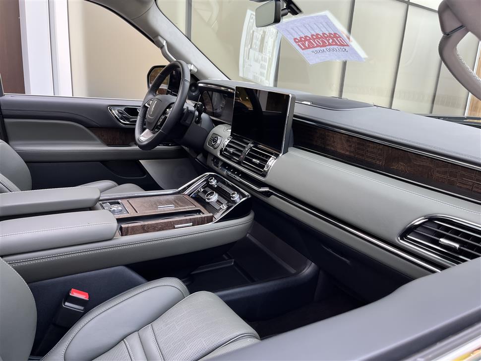 2024 Lincoln Navigator for sale in Cliffside Park, New Jersey