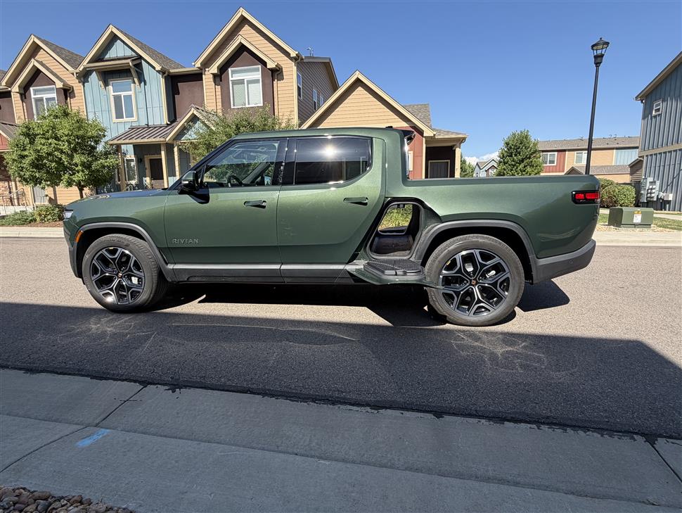 2025 Rivian R1T for sale in Longmont, Colorado