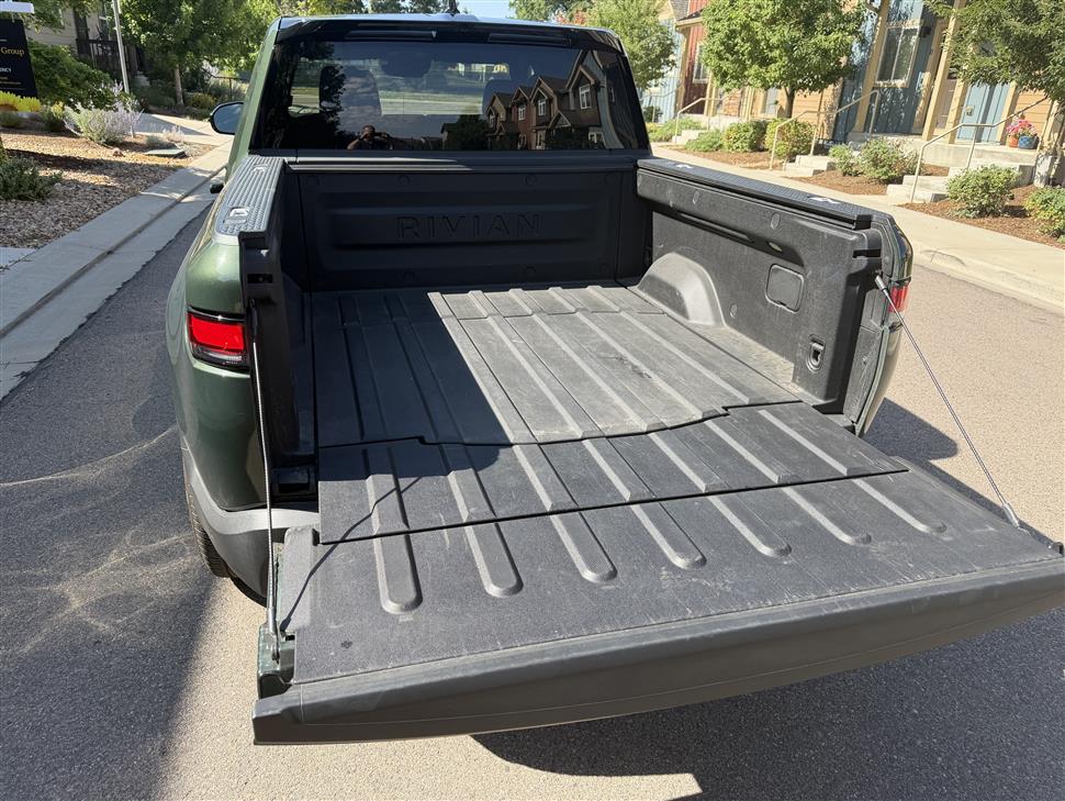 2025 Rivian R1T for sale in Longmont, Colorado