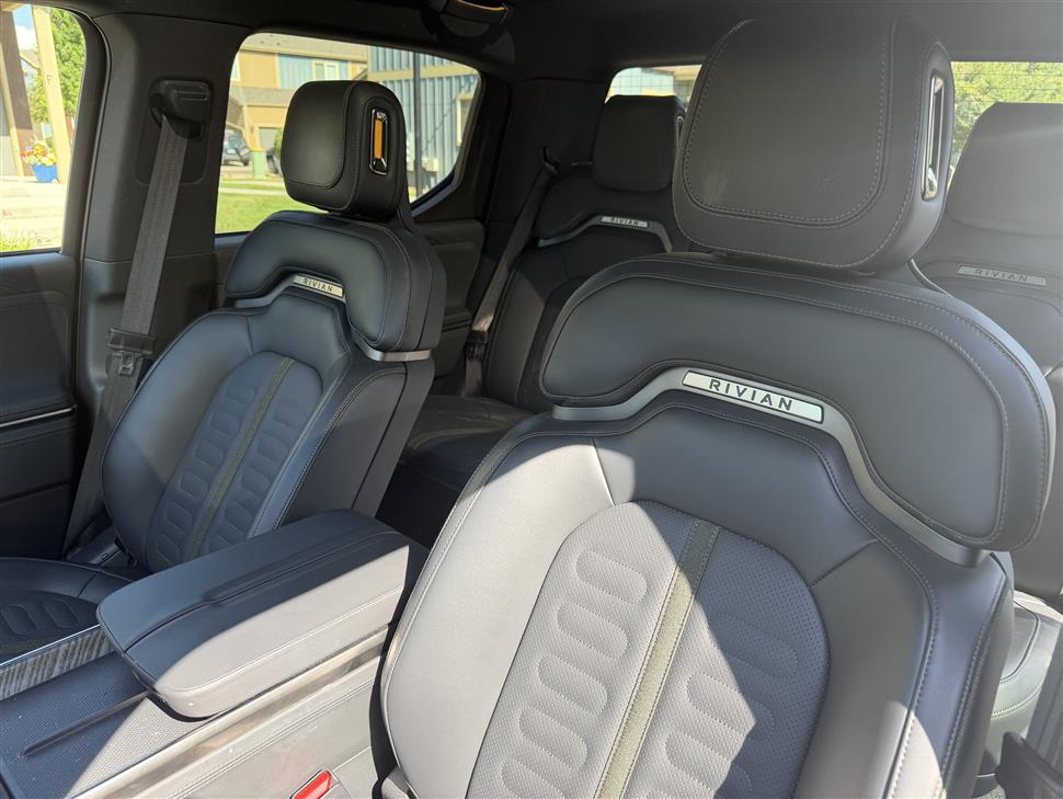 2025 Rivian R1T for sale in Longmont, Colorado