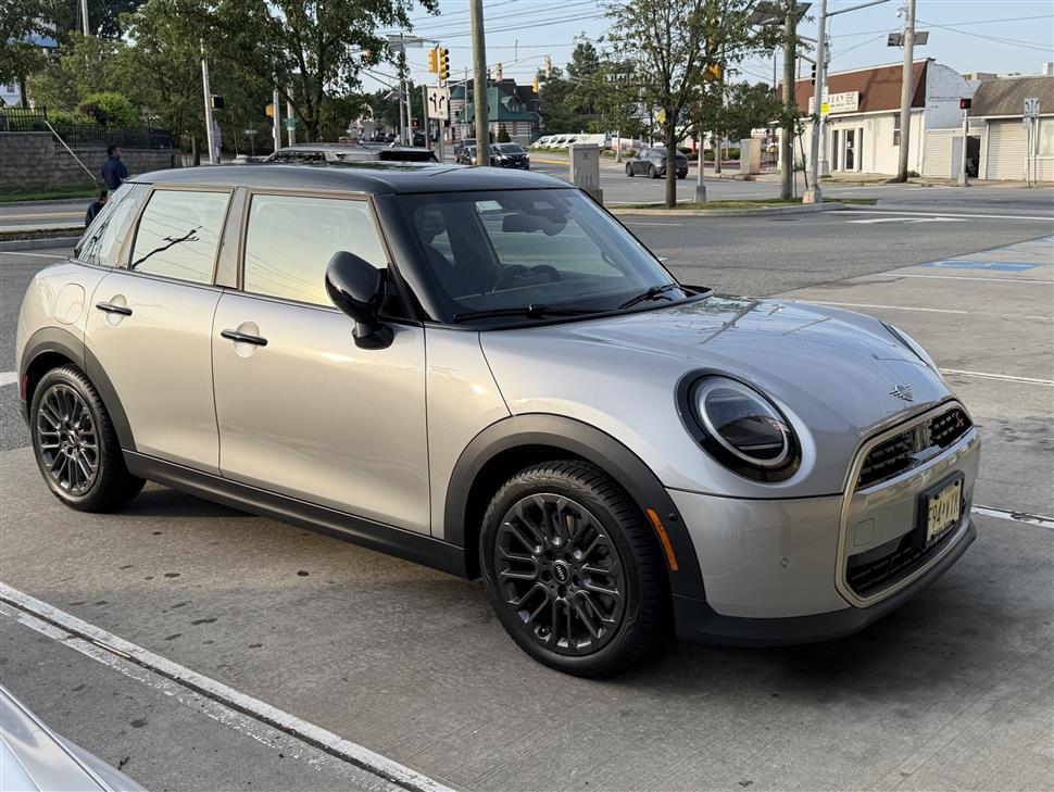 2025 MINI Hardtop 4 Door for sale in Rutherford, New Jersey