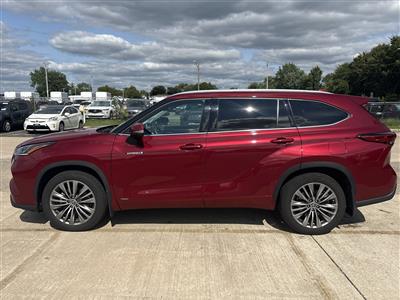 2020 Toyota Highlander Hybrid for sale in Cincinnati,OH
